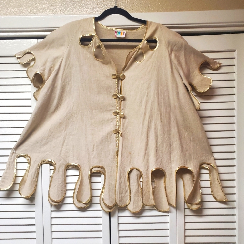 A BONNE VINTAGE TOP Size 18